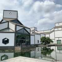 イオミンペイ氏設計の新館が美しい「蘇州博物館」