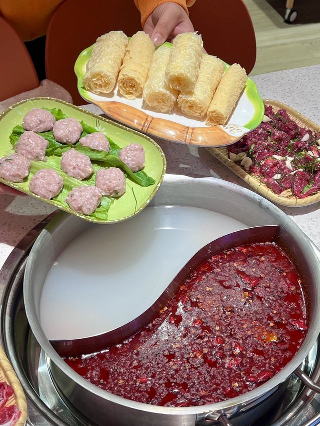 在古宅老屋裡打邊爐 食過返尋味😋