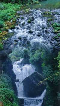 貴州瀑布 |飛流直下三千尺，疑是銀河落九天