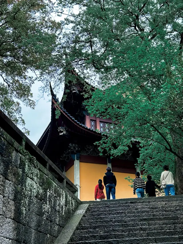 新昌大佛寺，一座被嚴重低估的古寺