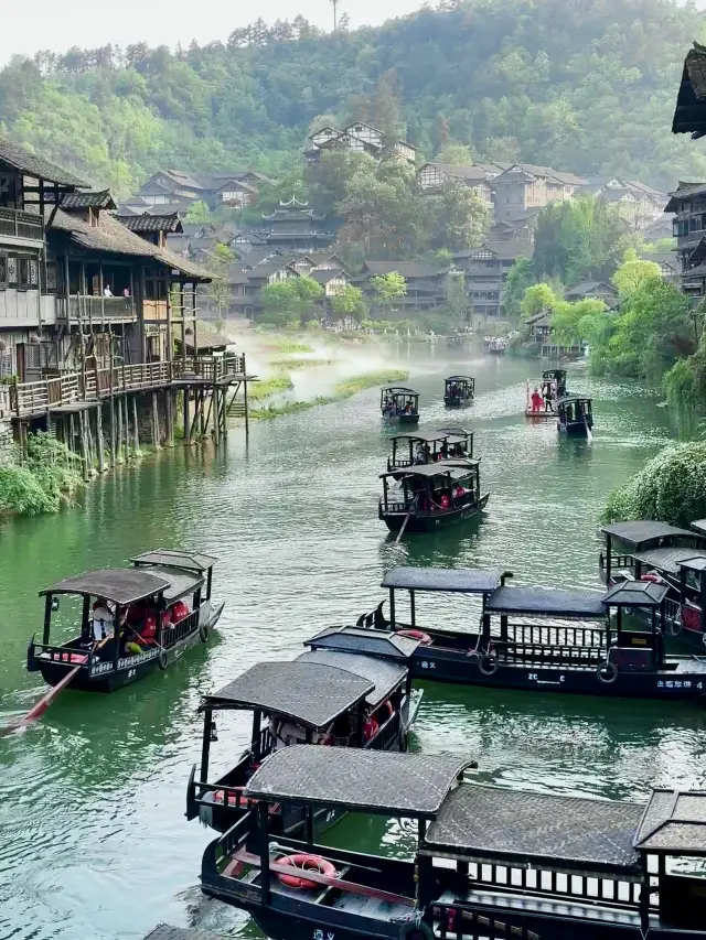 Chengdu to the northern Guizhou mountains in just 3 hours! Discover a stunning paradise hidden deep within the mountains!!