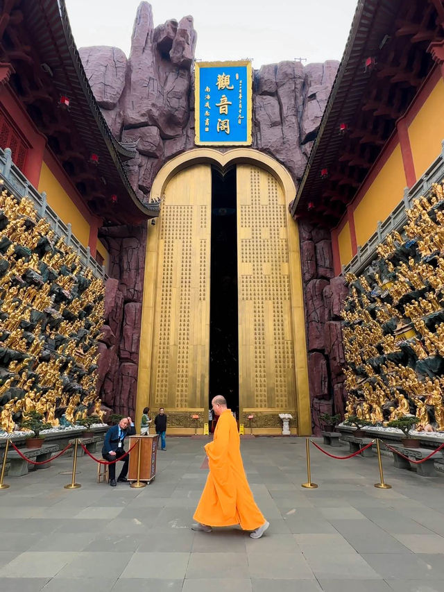 Donglin Temple: Shanghai's Tranquil Spot