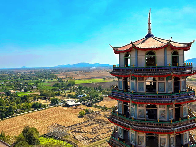วัดถ้ำเสือ วัดสวยที่เมืองกาญ