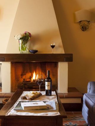 🏰✨ Tuscany Treasures: Il Borro's Luxe Escape 🍇