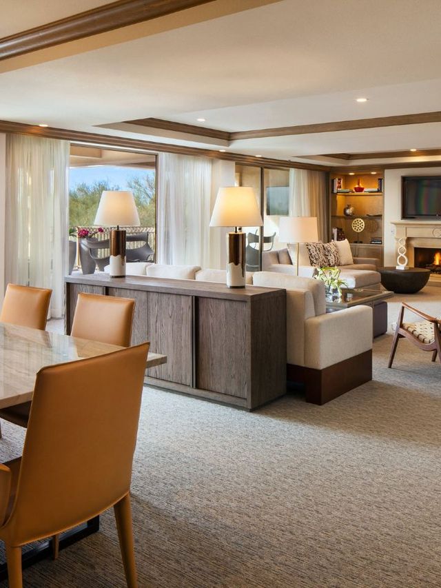 🌵✨ Scottsdale's Luxe Oasis: Canyon Suites Revealed! ✨🌵