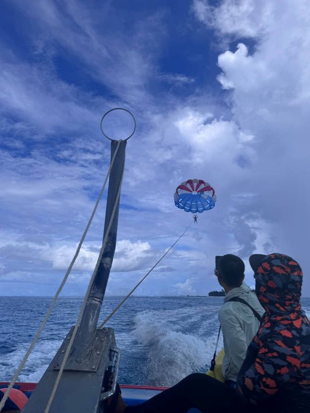 去塞班島欣賞果凍海吧。
