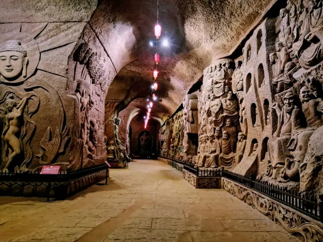 Oriental Buddha Capital: Hidden Germ in The Shadowof The Colossus