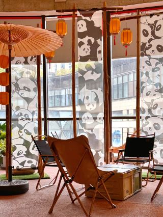 I saw pandas in Longfor Times Paradise.