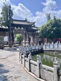 石屏古城。。