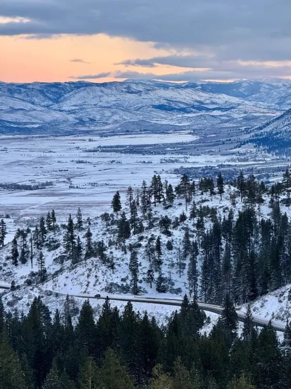 Scenery of Heavenly Ski Resort at Lake Tahoe! 