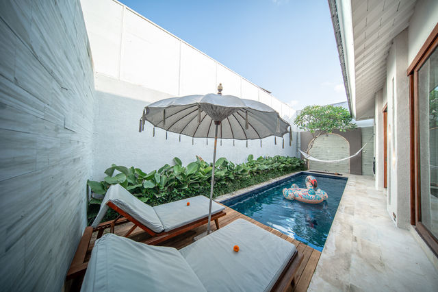 勒吉安 | Astera Villa Seminyak    酒店：Astera Villa 