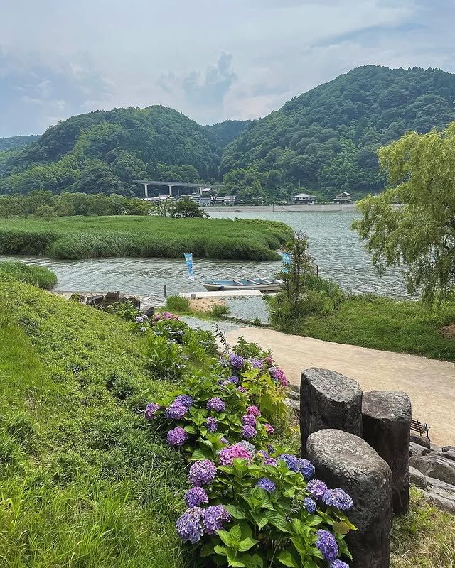 日本豐岡市玄武洞：神秘的自然奇觀