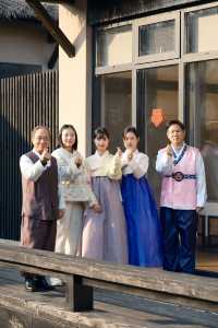 韓國駐武漢總領事攜夫人蒞臨影途山居·赤壁。