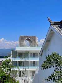 假裝在聖托里尼！我住進了西昌人的"濟州島"