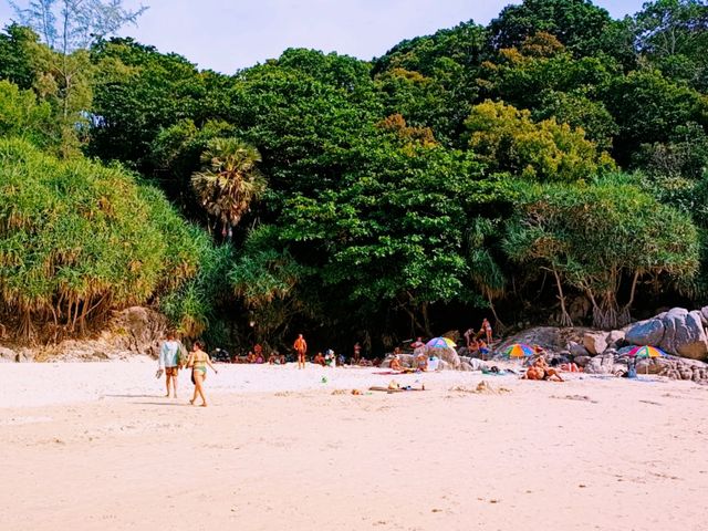 Phuket Beach Play Book: Ultimate Guide To Eden