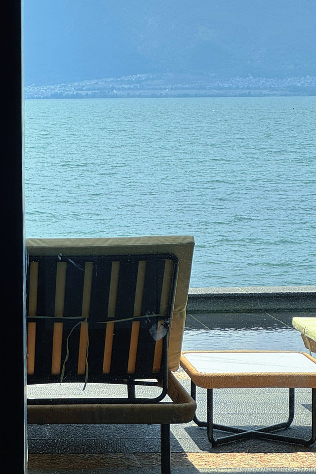 天然氧吧，呢間係被綠植包圍嘅海邊民宿