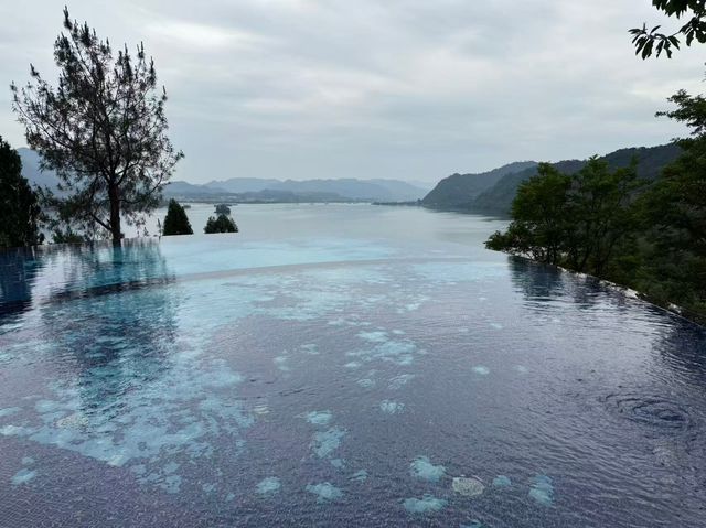 遊覽千年府城，住可親芳草地（二）