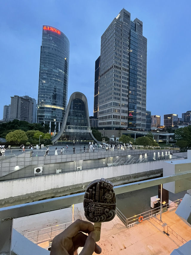 The Bund: Another side to see the most iconic tower in Shanghai