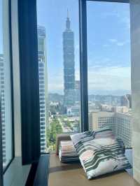 潮流前衛中的舒適驛站 — 台北W飯店