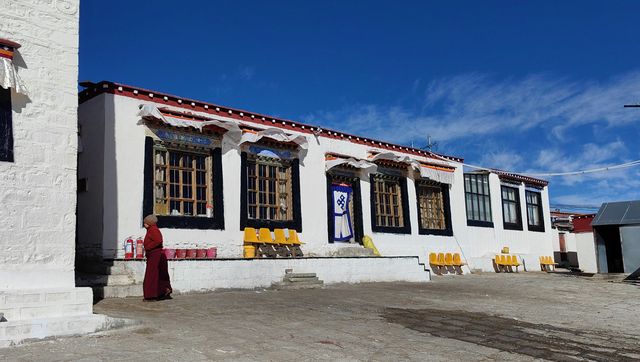 那曲扎西桑旦林尼寺