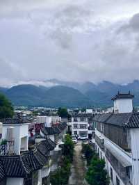 嚟大理住咗理想民宿 拍到咗天空之鏡