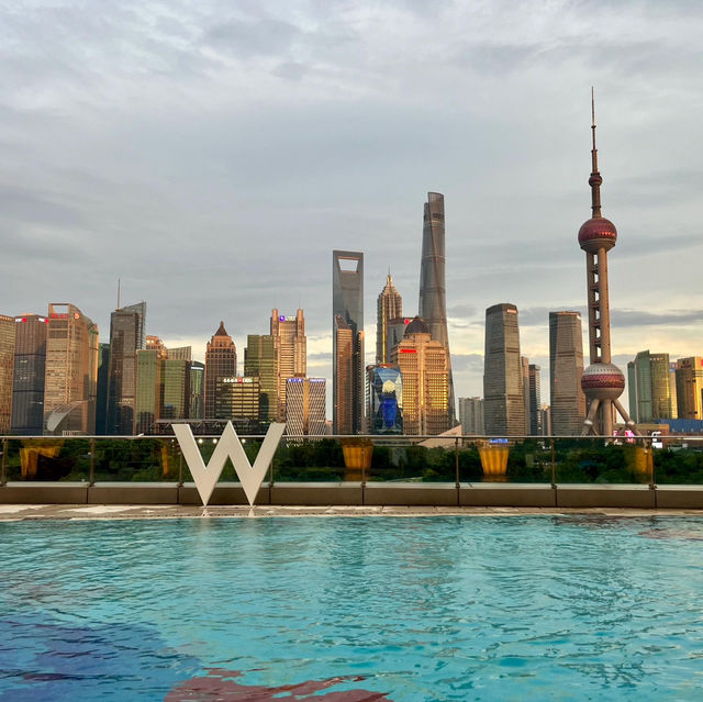 上海必打卡！外灘W酒店無邊泳池直接美瘋🌃
