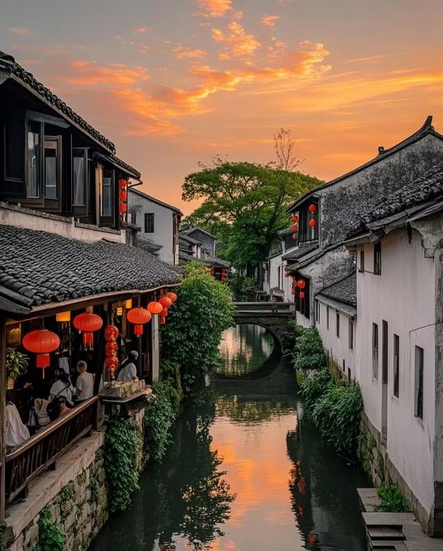 老街舊巷，青磚灰瓦，寫滿歲月悠長