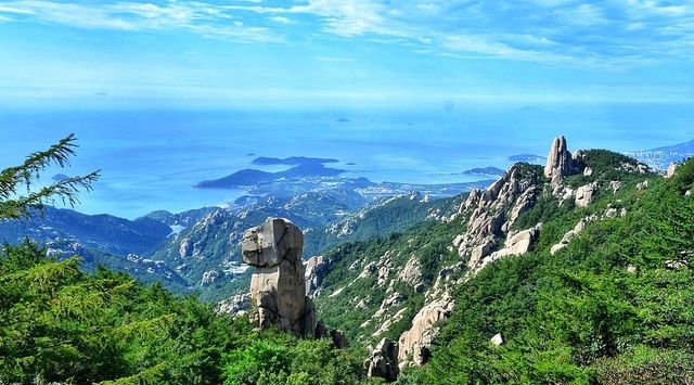 青島旅遊攻略：紅瓦綠樹，碧海藍天的浪漫之旅 