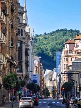 Art, Architecture & Atmosphere: Visiting the Guggenheim Bilbao