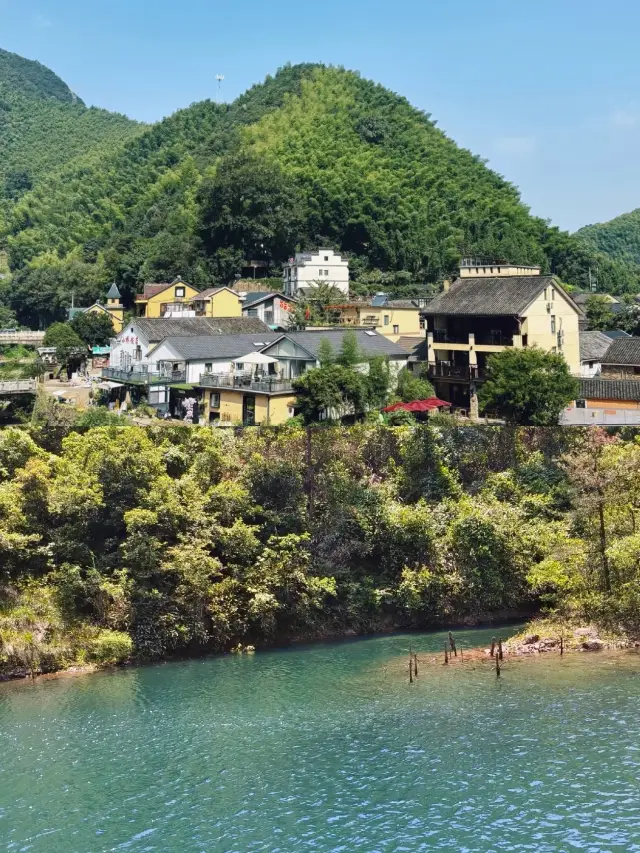 통루에서 3일을 놀았더니, 내 소비관이 무너졌다