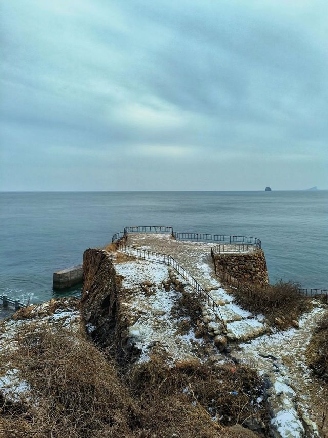 大連秀月灣：藏在濱海路的果凍海秘境，本地人私藏的浪漫頂流