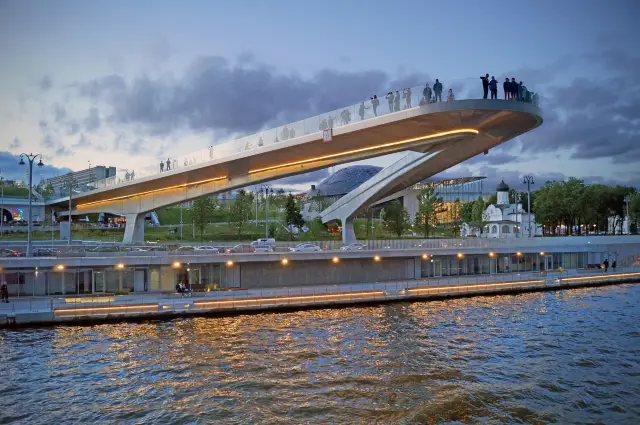 Прогулка по осеннему Зарядью: путеводитель