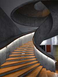 香港9大本地人才知道的影相打卡潮聖地📸|彩虹屋邨、怪獸大廈、海邊木橋,本地人私藏的小眾秘境一次收藏📷✨