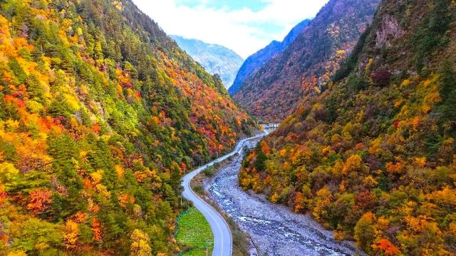 理縣三日精華遊:2000元預算玩轉川西小城 理縣三日精華遊:2000元預算玩轉川西小城