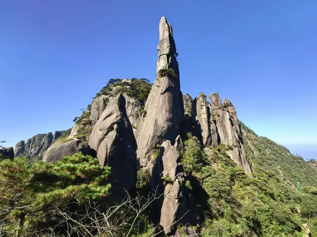 三清山媲美黃山 三清山媲美黃山