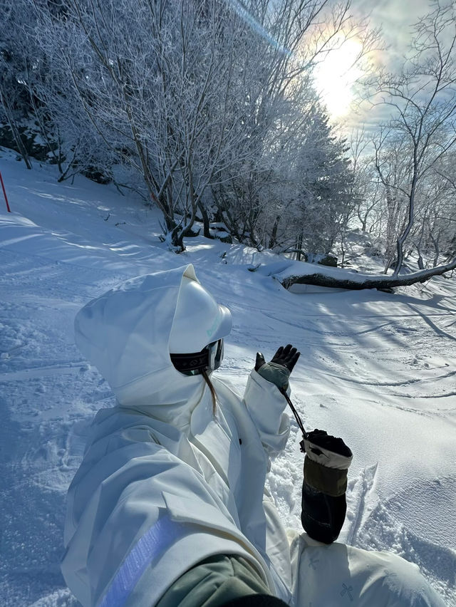 Winter Wonderland Vibes at Beidahu Ski Resort 🇨🇳❄️ Winter Wonderland Vibes at Beidahu Ski Resort 🇨🇳❄️