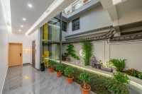 古城畔的花坞智宿,屿見麗江詩意