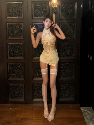 켐핀스키의 중국 첫 매장은 18억 위안을 투자하여 수나라와 당나라 시대 건축 양식을 본뜬 최고급 숙박 시설로 탈바꿈시키며 큰 호평을 받았습니다.