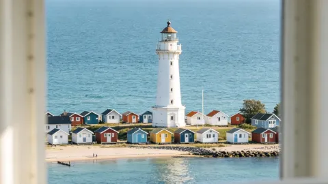 A Fairytale Harbor Adventure in Northern Germany! A Cruise Ship Guide to Warnemünde — traveler post in Hamburg