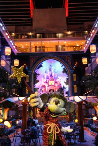 Disney cruise Singapore experience: a fairytale world for everyone