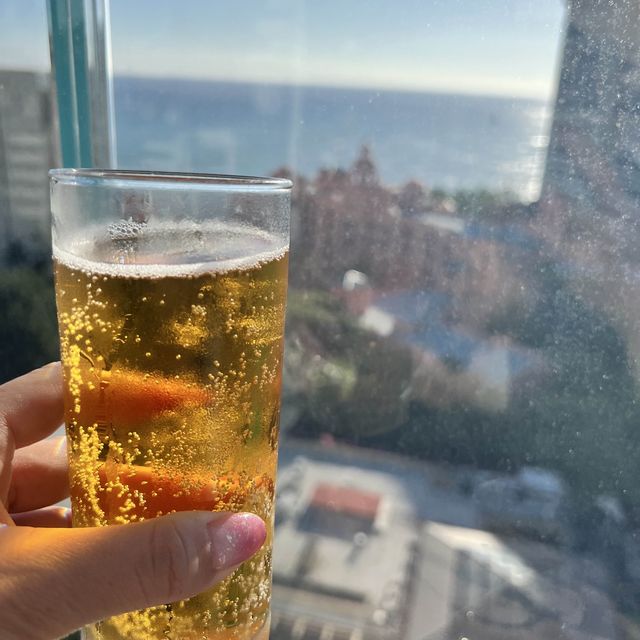【ハワイ・オアフ島】ハッピーアワーで楽しむ絶景レストラン