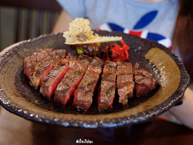 Four Dining Grill&Bar ร้านสเต็กชื่อดังย่านบางแสน