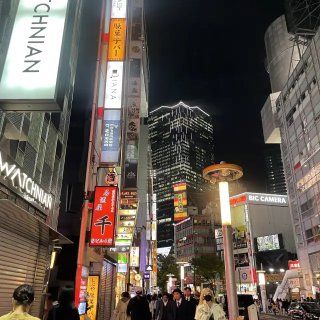 SHIBUYA - The city that never sleeps !