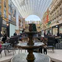 吃喝玩樂盡在West Edmonton Mall