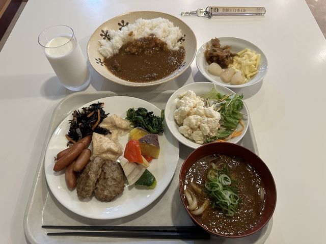 三重・松阪。朝食は『松阪牛すじカレー』が食べられる『松阪シティホテル』