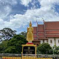 เที่ยววัดทำบุญ