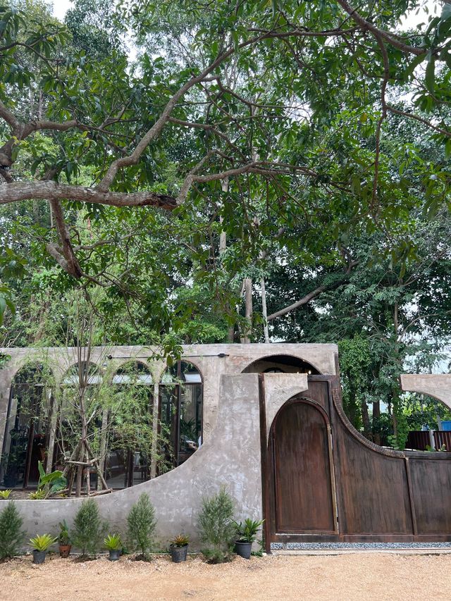 รีวิวคาเฟ่ Vanvela Cafe’ & Space