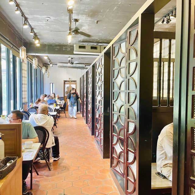 多人出遊苦找高CP值餐館？在地人帶路吃好吃飽不踩雷美美舒適用餐空間！