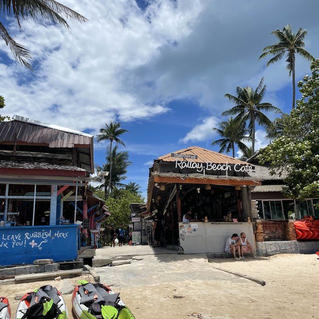 Railay Beach-A paradise for rockclimbing🧗‍♀️