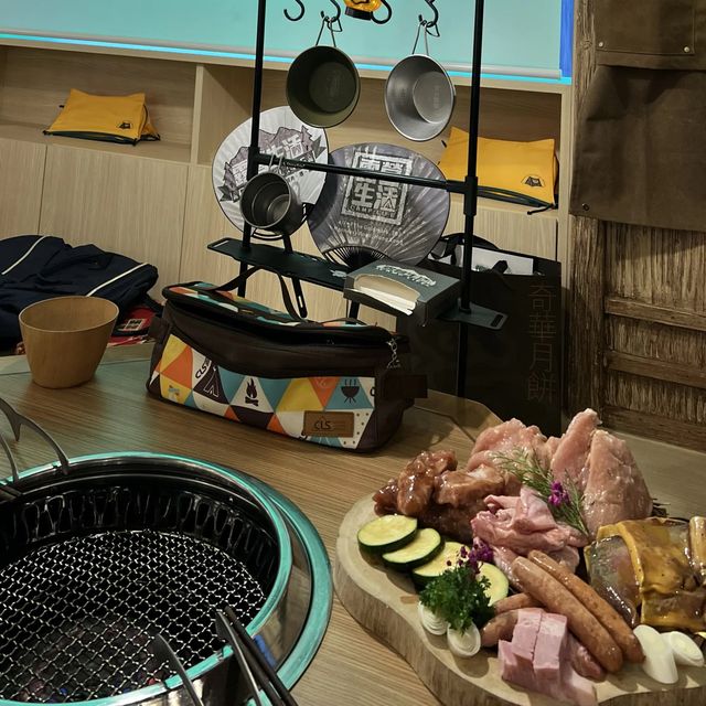 🔆鬧市中的露營主題餐廳🔆 